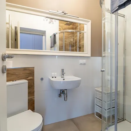 W Sercu Poznania By Lookap アパート *