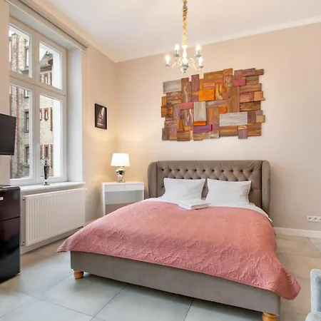 W Sercu Poznania By Lookap アパート *